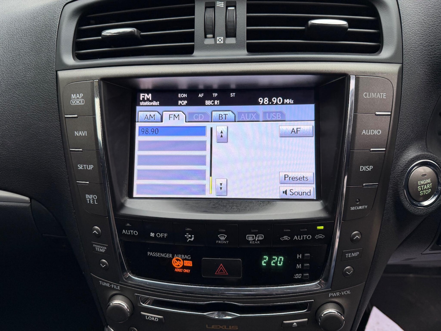 Used Lexus IS 2011 for sale - 77067087: Photo 14