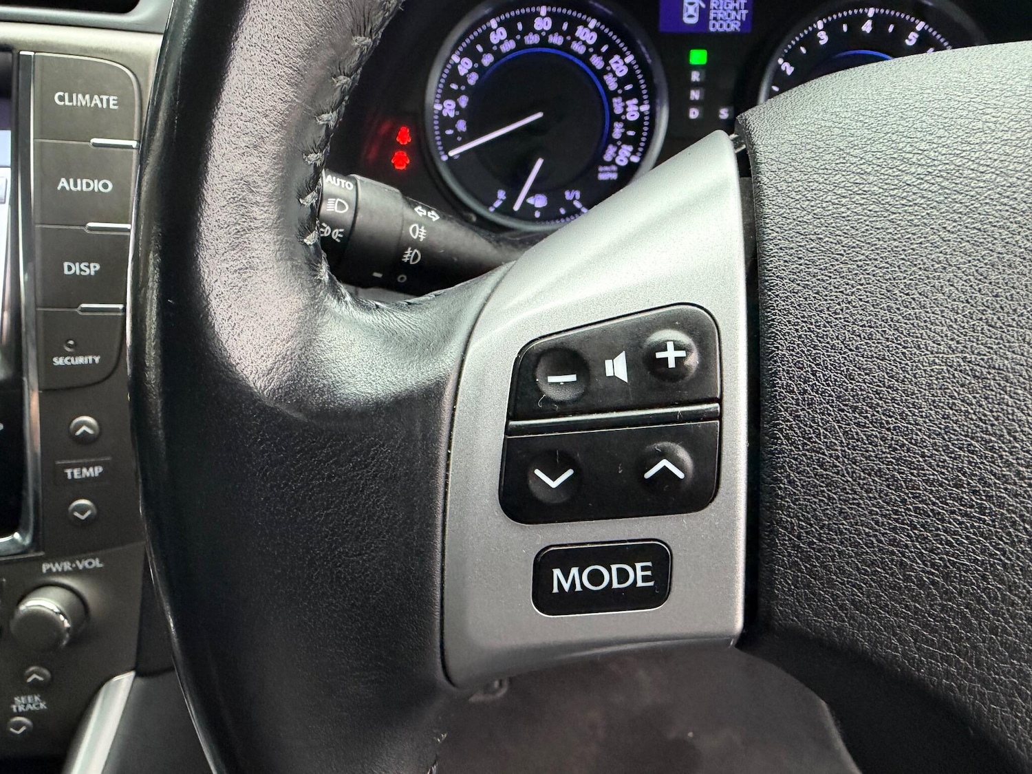 Used Lexus IS 2011 for sale - 77067087: Photo 19