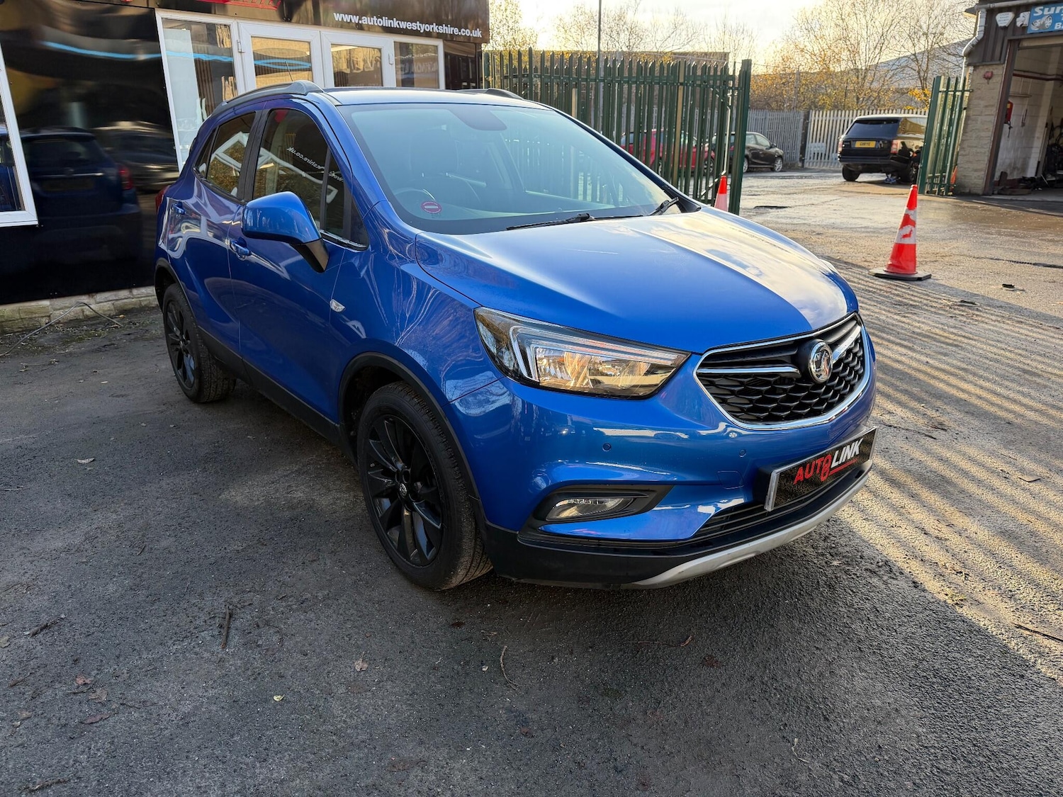 Used Vauxhall Mokka X 2018 for sale - 76957481: Photo 3