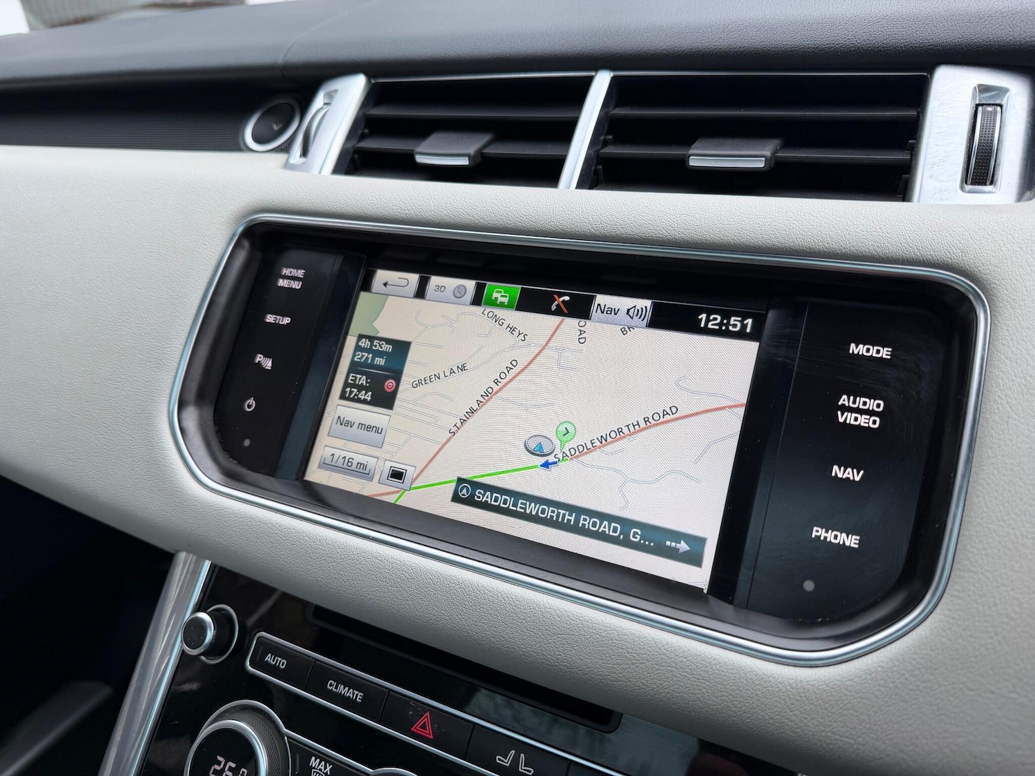 Used Land Rover Range Rover Sport 2015 for sale - 77155503: Photo 16