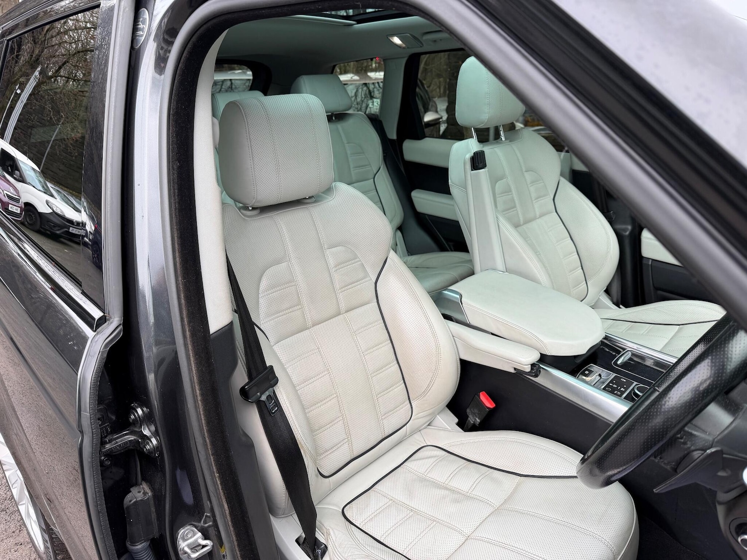 Used Land Rover Range Rover Sport 2015 for sale - 77155503: Photo 7