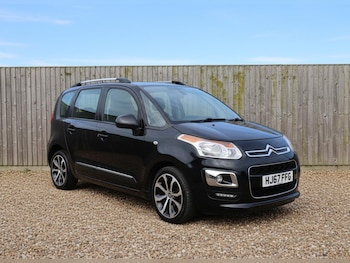 Used Citroen C3 Picasso 2017 for sale - 79429689: Photo
