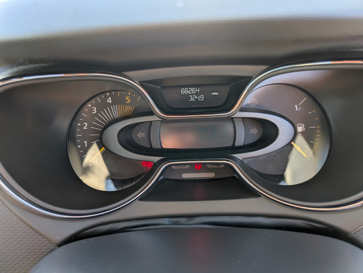 Used Renault Captur 2013 for sale - 76625387: Photo 9