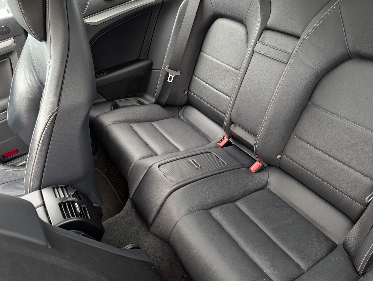 Used Mercedes-Benz E Class 2011 for sale - 77906518: Photo 12