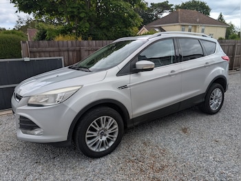 Used Ford Kuga 2014 for sale - 76252495: Photo