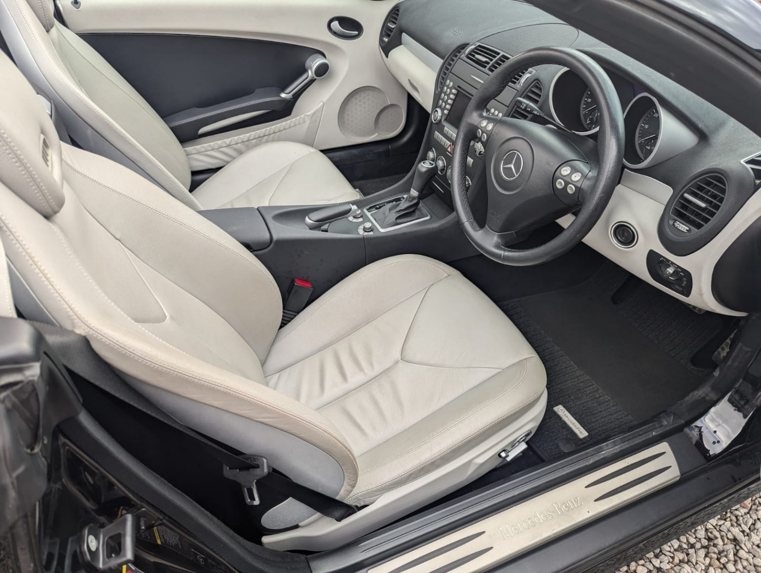 Used Mercedes-Benz SLK 2005 for sale - 78155471: Photo 6