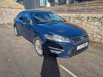 2013 - 2.0 TDCi Zetec Business Edition 5-Door