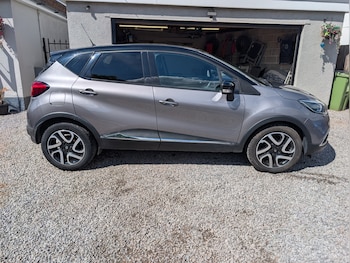Used Renault Captur 2016 for sale - 79463393: Photo