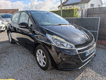 Used Peugeot 208 2015 for sale - 78577844: Photo