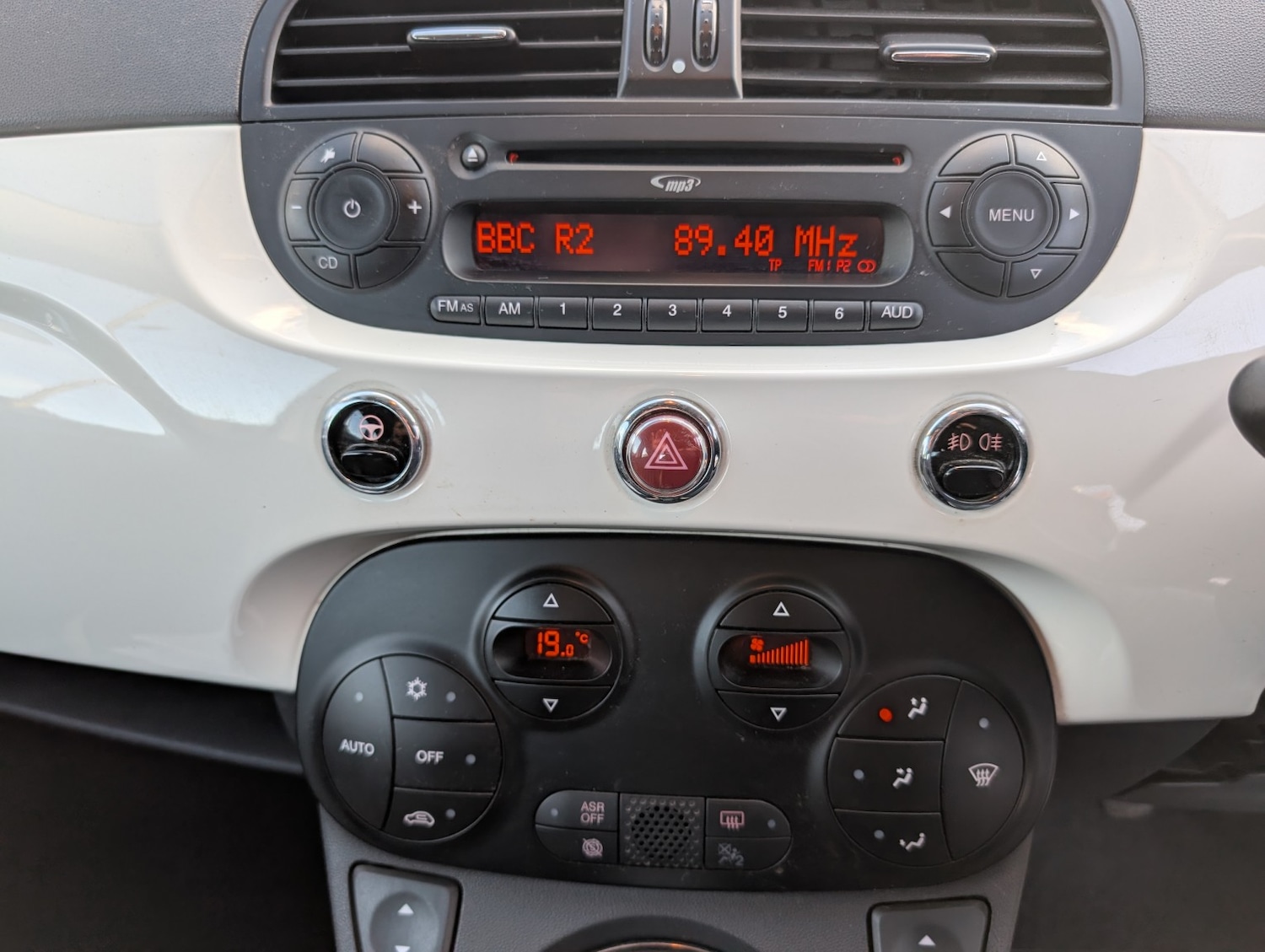 Used Fiat 500C 2015 for sale - 77881149: Photo 14