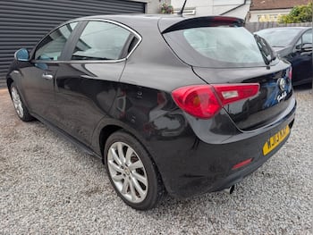 Used Alfa Romeo Giulietta 2013 for sale - 79755861: Photo