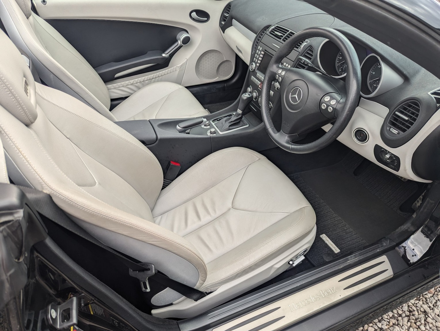 Used Mercedes-Benz SLK 2005 for sale - 76252494: Photo 6