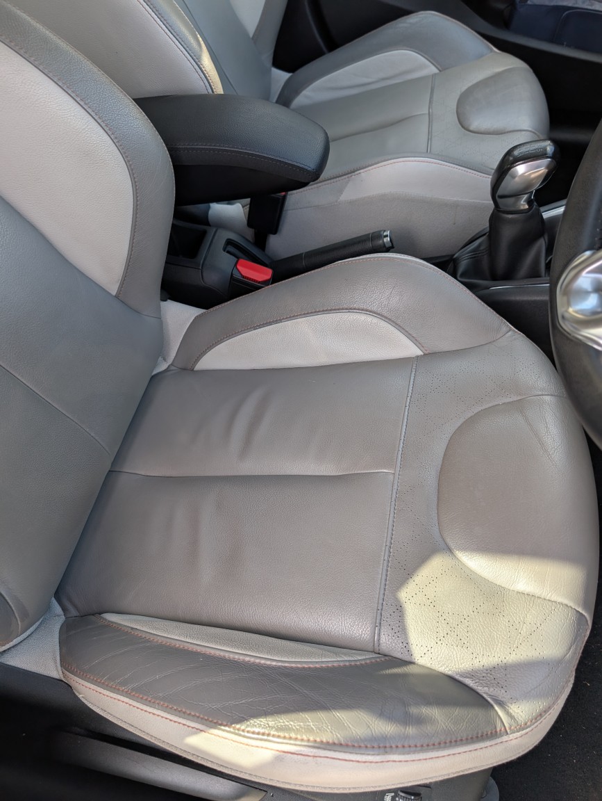 Used Peugeot 208 2015 for sale - 77836840: Photo 14