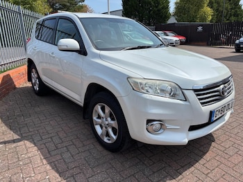 2010 (60) - 2.2 D-4D XT-R 4WD Euro 5 5dr