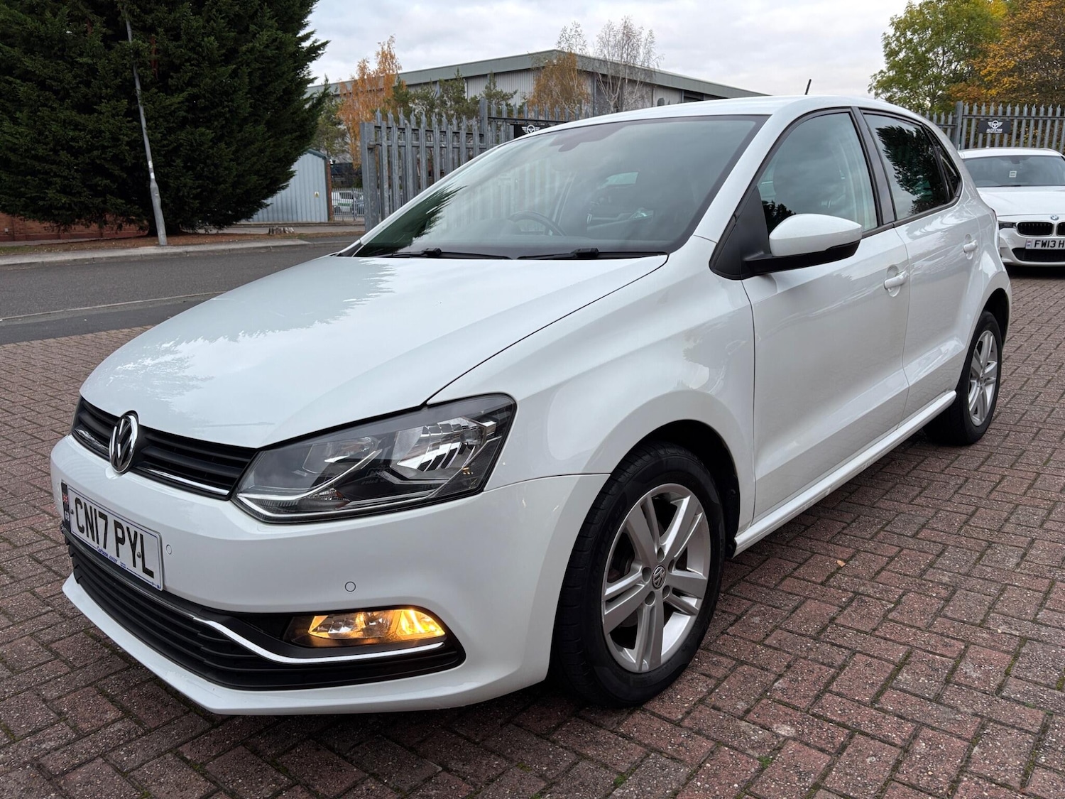 Used Volkswagen Polo 2017 for sale - 76326134: Photo 3