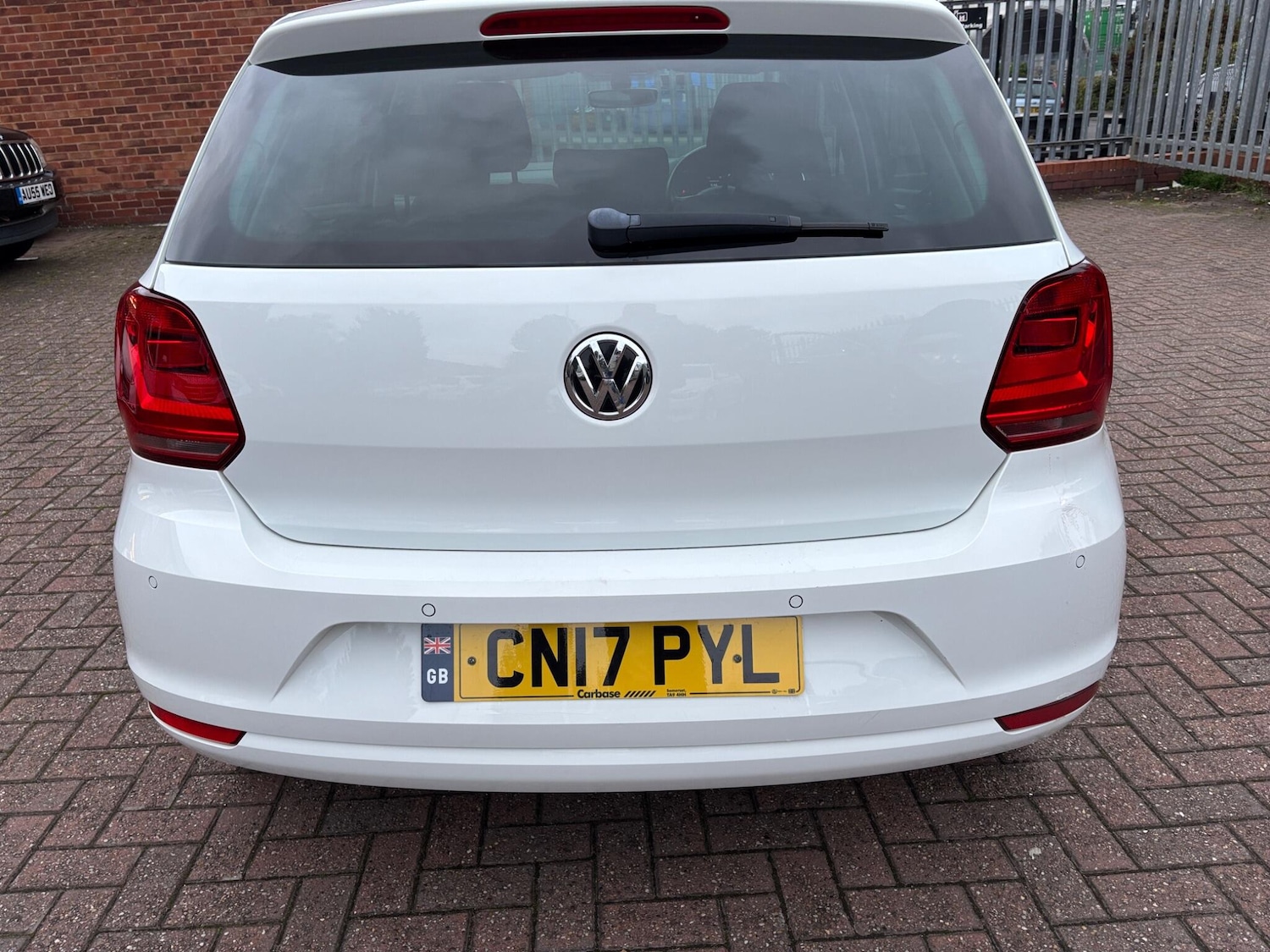 Used Volkswagen Polo 2017 for sale - 76326134: Photo 4
