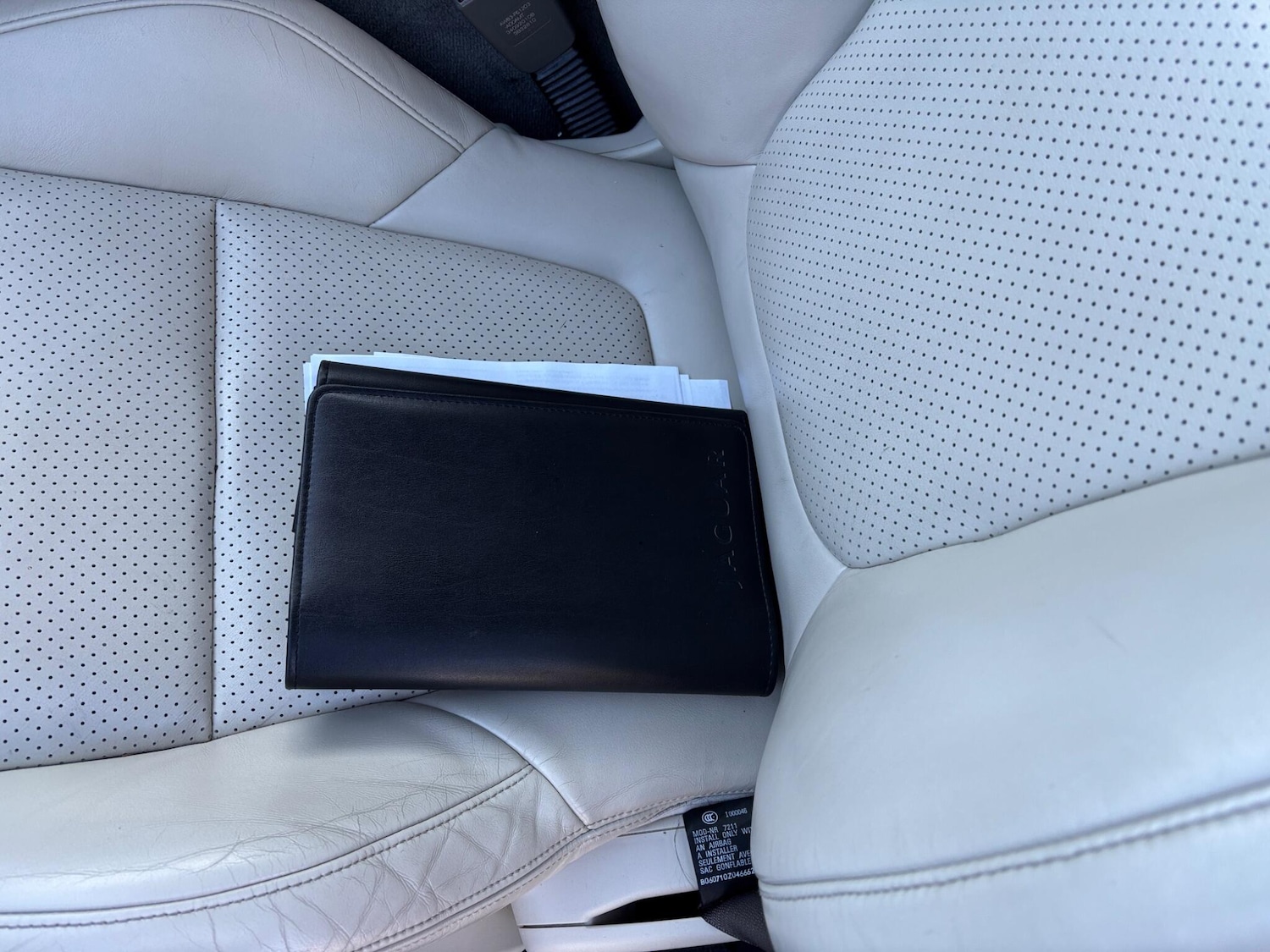 Used Jaguar XF 2010 for sale - 76802390: Photo 43