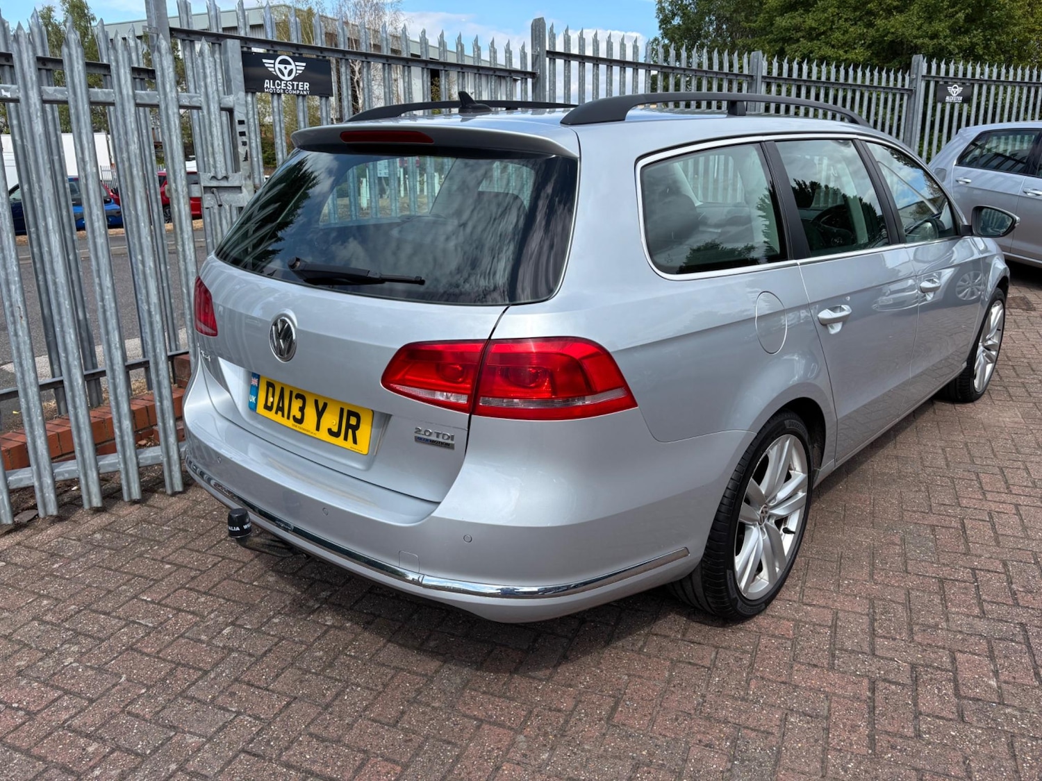 Used Volkswagen Passat 2013 for sale - 77057394: Photo 4