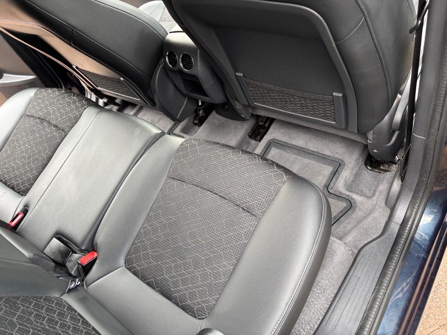 Used Peugeot 3008 2015 for sale - 76498713: Photo 22