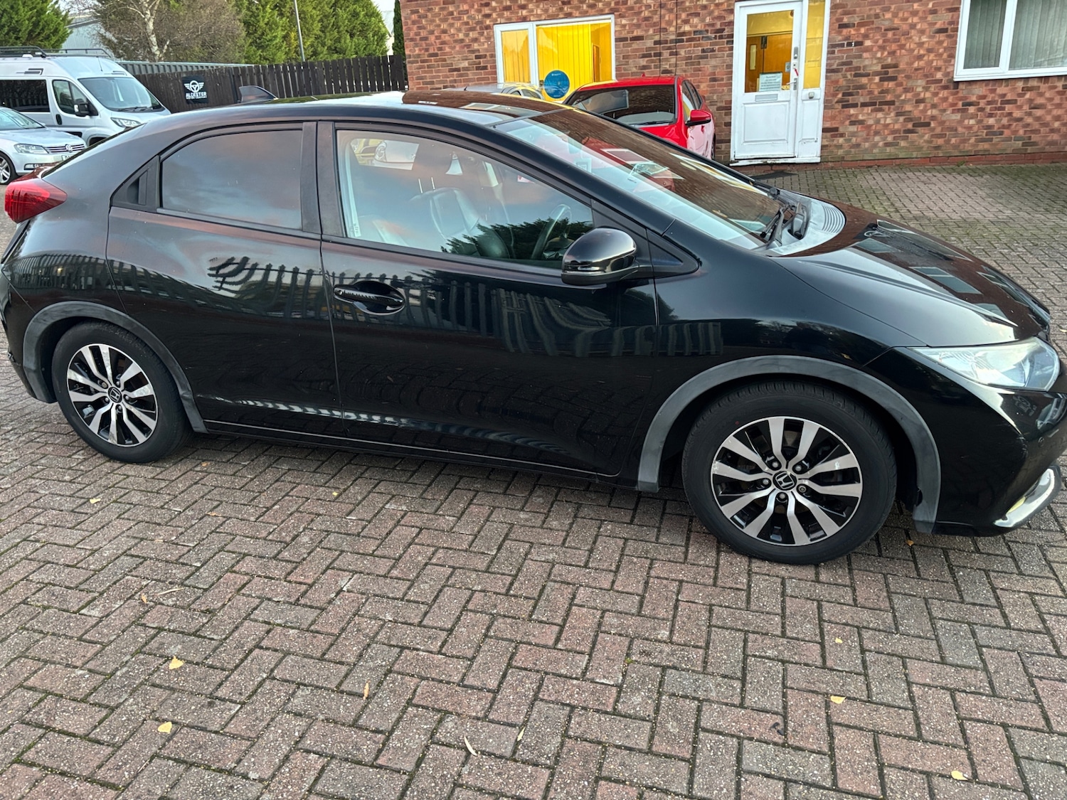 Used Honda Civic 2014 for sale - 76884682: Photo 13