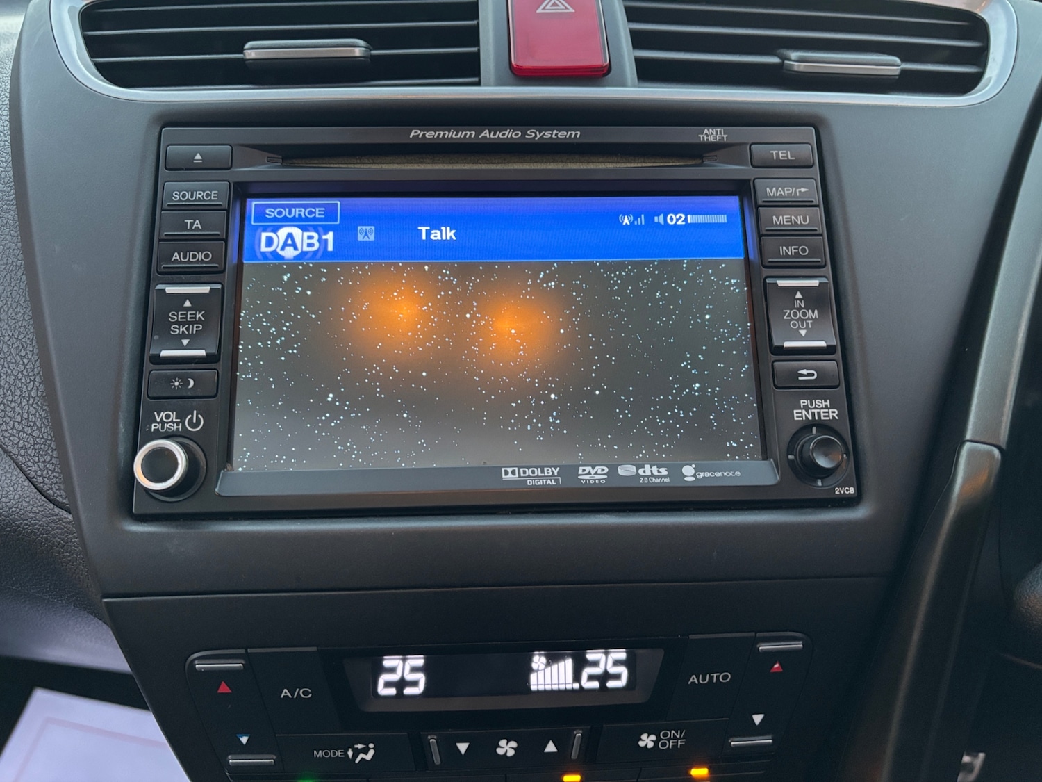 Used Honda Civic 2014 for sale - 76884682: Photo 20