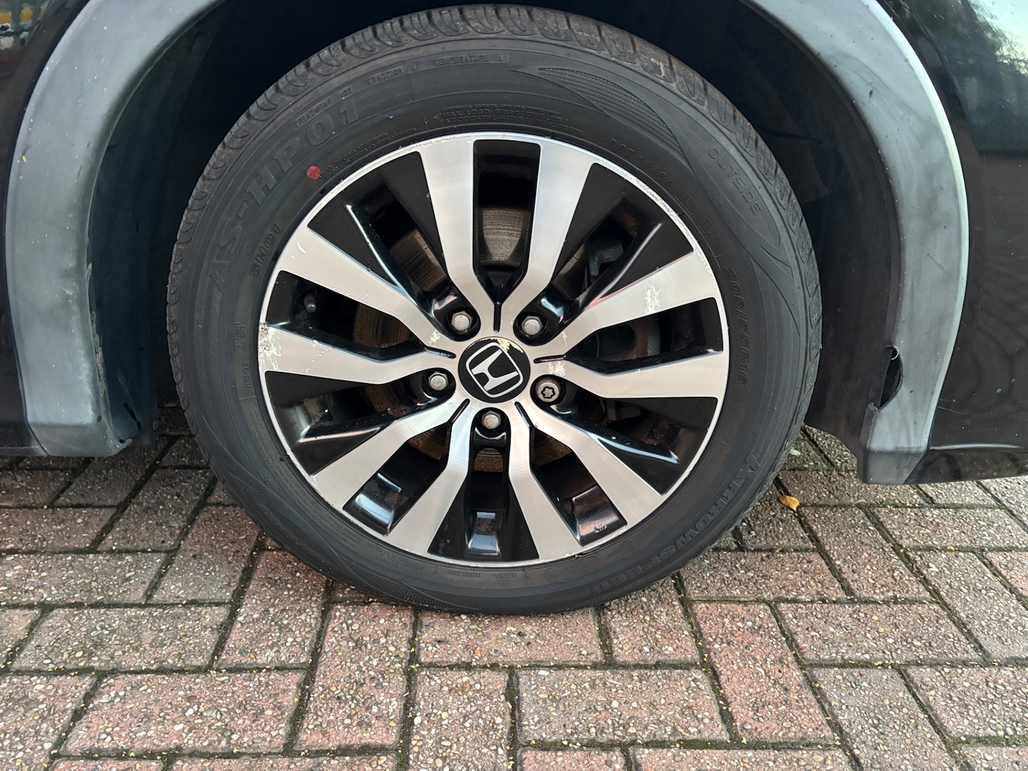 Used Honda Civic 2014 for sale - 76884682: Photo 40