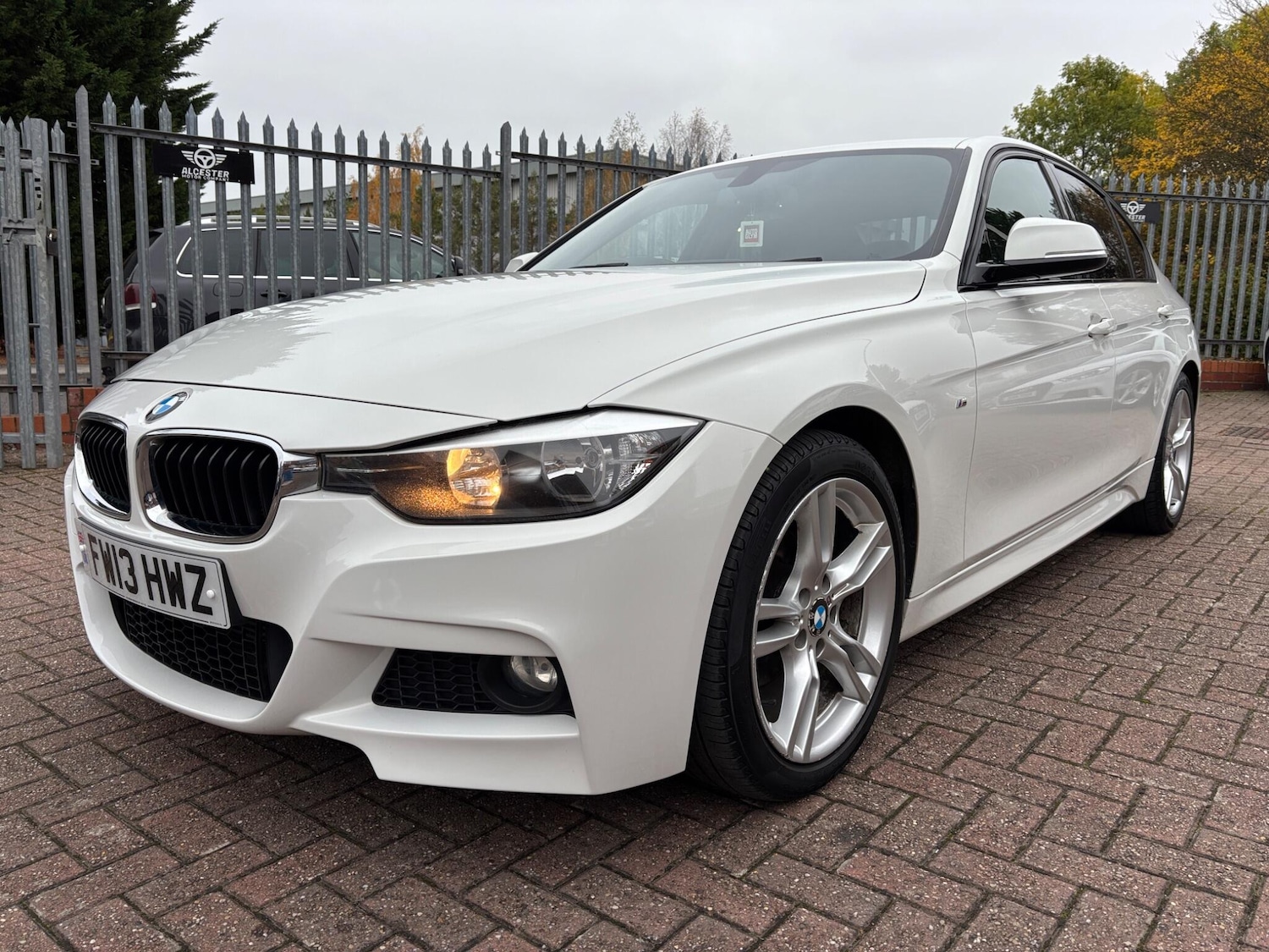 Used BMW 3 Series 2013 for sale - 76284029: Photo 13