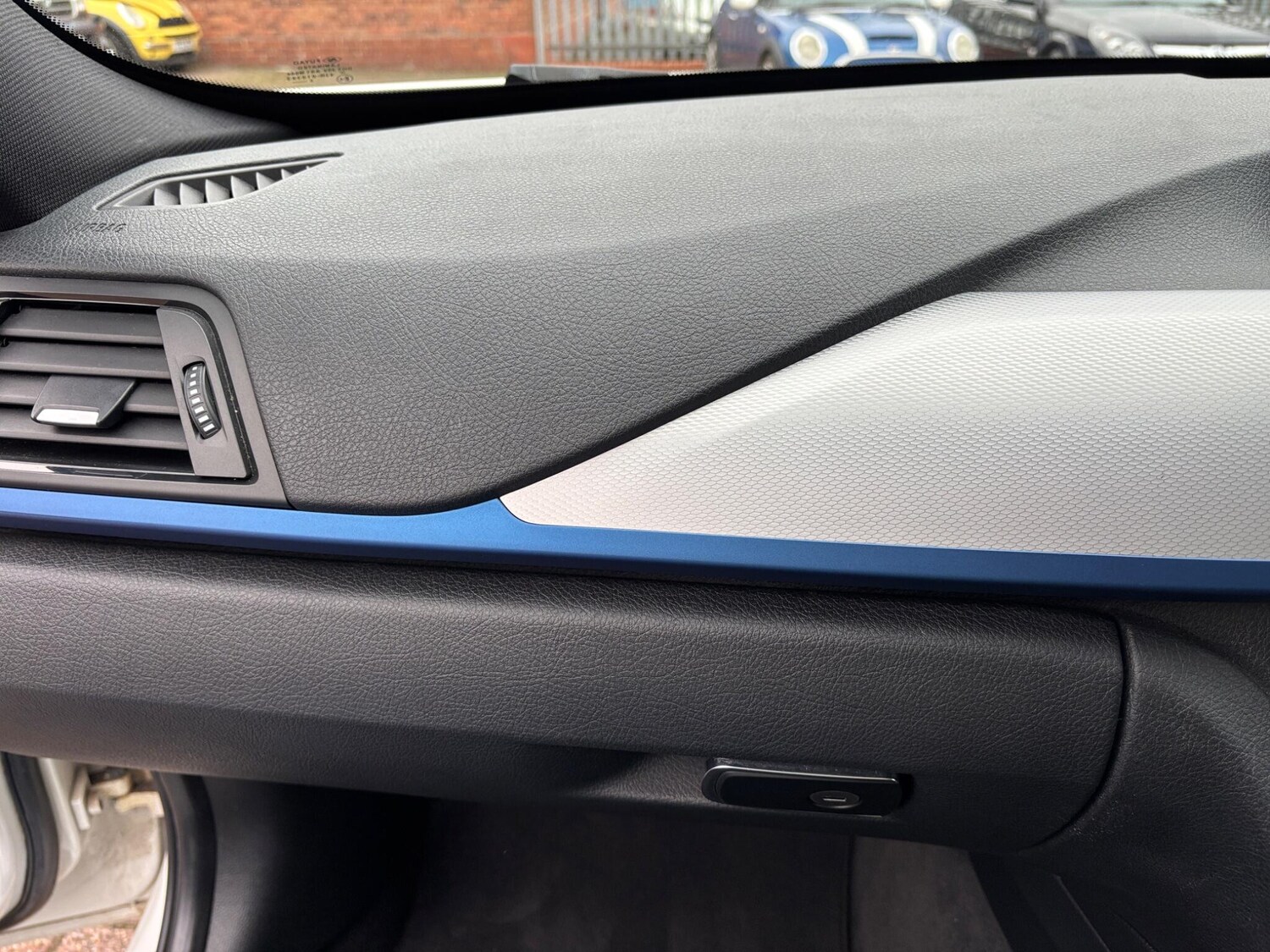 Used BMW 3 Series 2013 for sale - 76284029: Photo 41