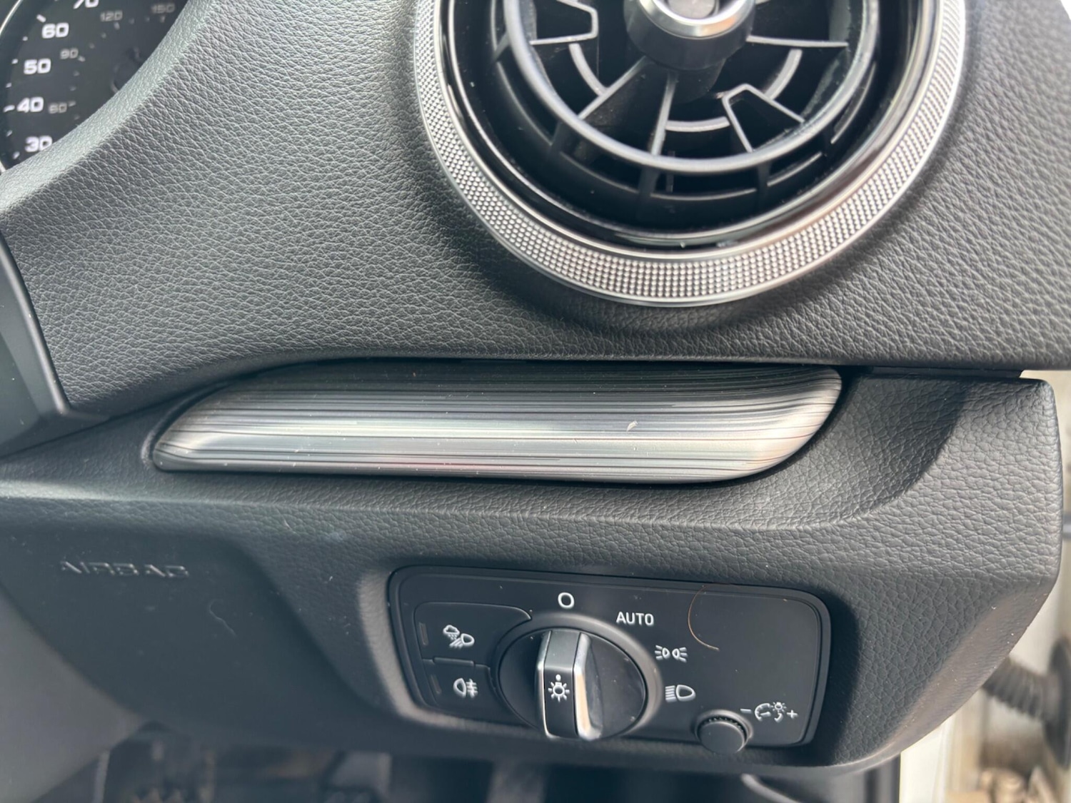 Used Audi A3 2017 for sale - 76537804: Photo 18