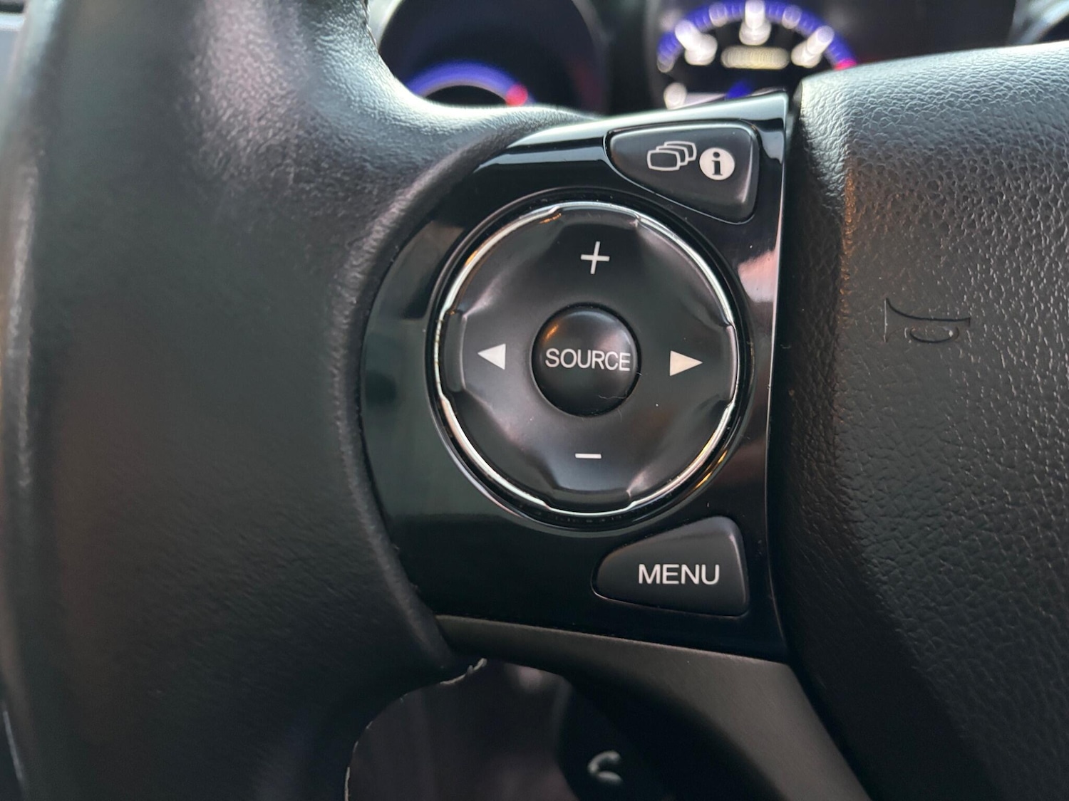 Used Honda Civic 2014 for sale - 76658658: Photo 22