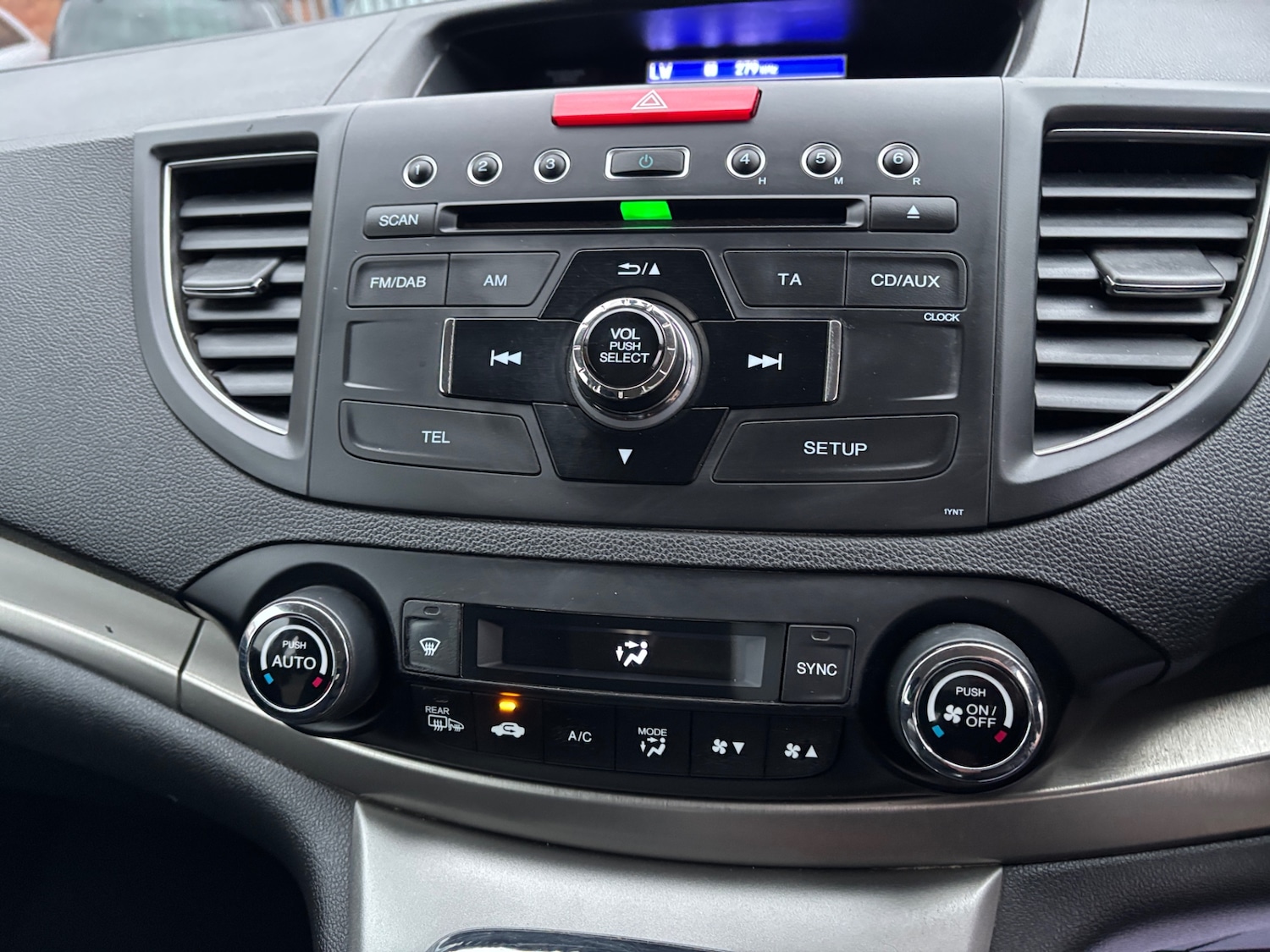 Used Honda CR-V 2014 for sale - 76894511: Photo 21