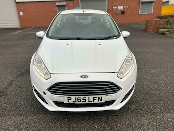 Used Ford Fiesta 2015 for sale - 79094295: Photo