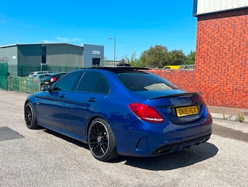 Used Mercedes-Benz C Class 2015 for sale - 79197952: Photo