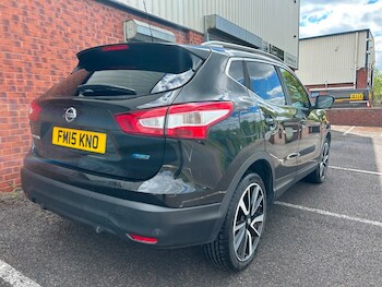 Used Nissan Qashqai 2015 for sale - 79094300: Photo