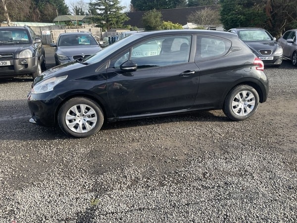 Used Peugeot 208 2012 for sale - 72984508: Photo 5