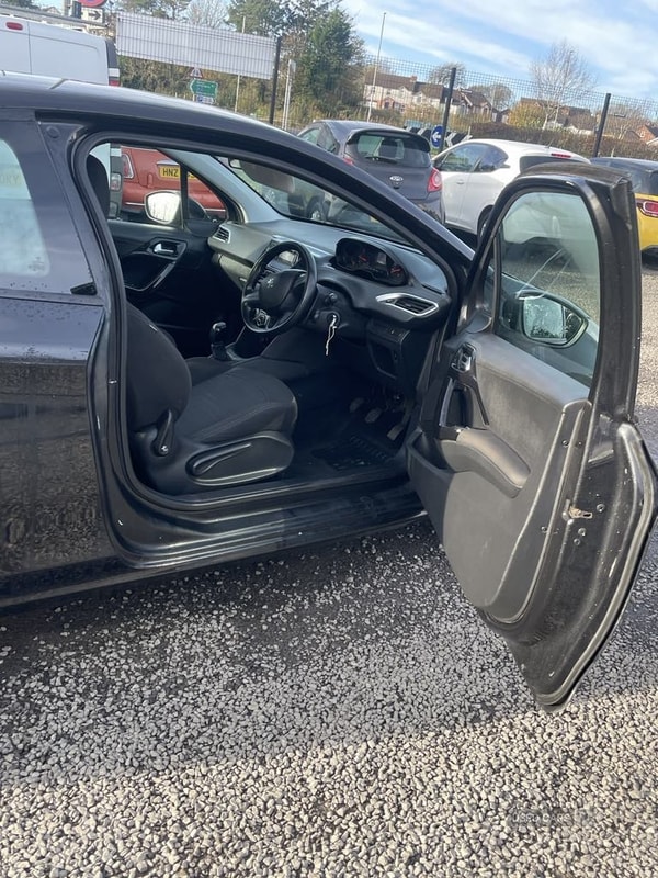 Used Peugeot 208 2012 for sale - 72984508: Photo 7