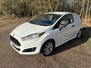 Used Ford Fiesta 2014 for sale - 77578893: Photo