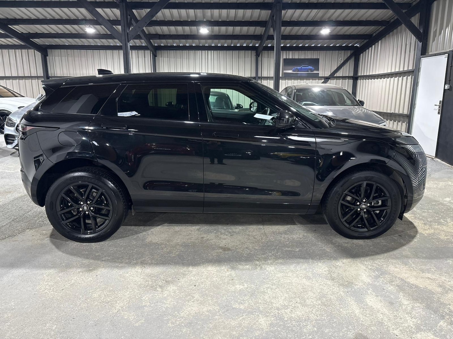 Used Land Rover Range Rover Evoque 2023 for sale - 76455558: Photo 5