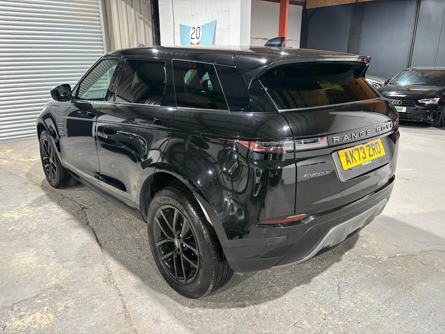 Used Land Rover Range Rover Evoque 2023 for sale - 76455558: Photo 8