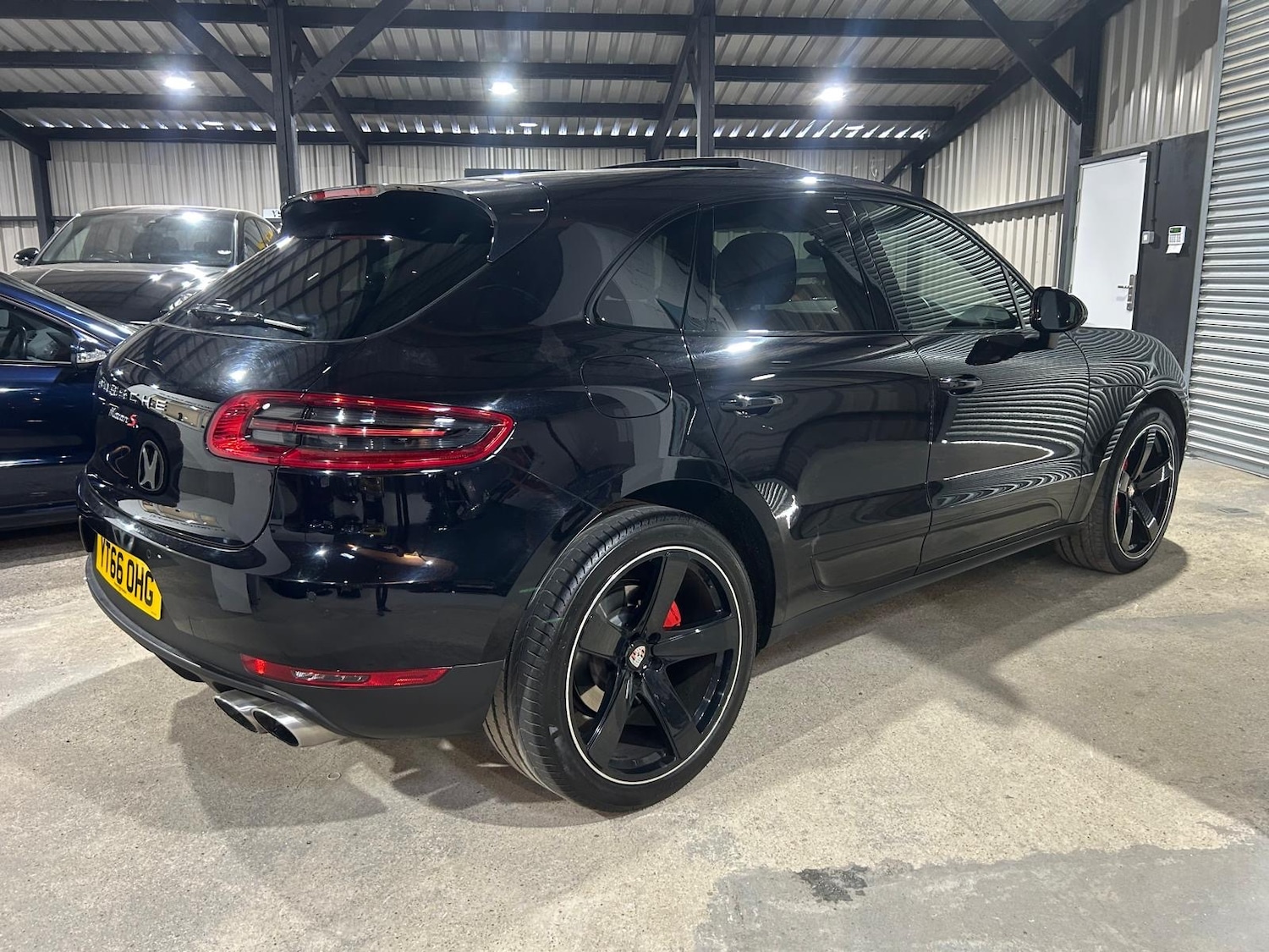 Used Porsche Macan 2016 for sale - 77974470: Photo 11