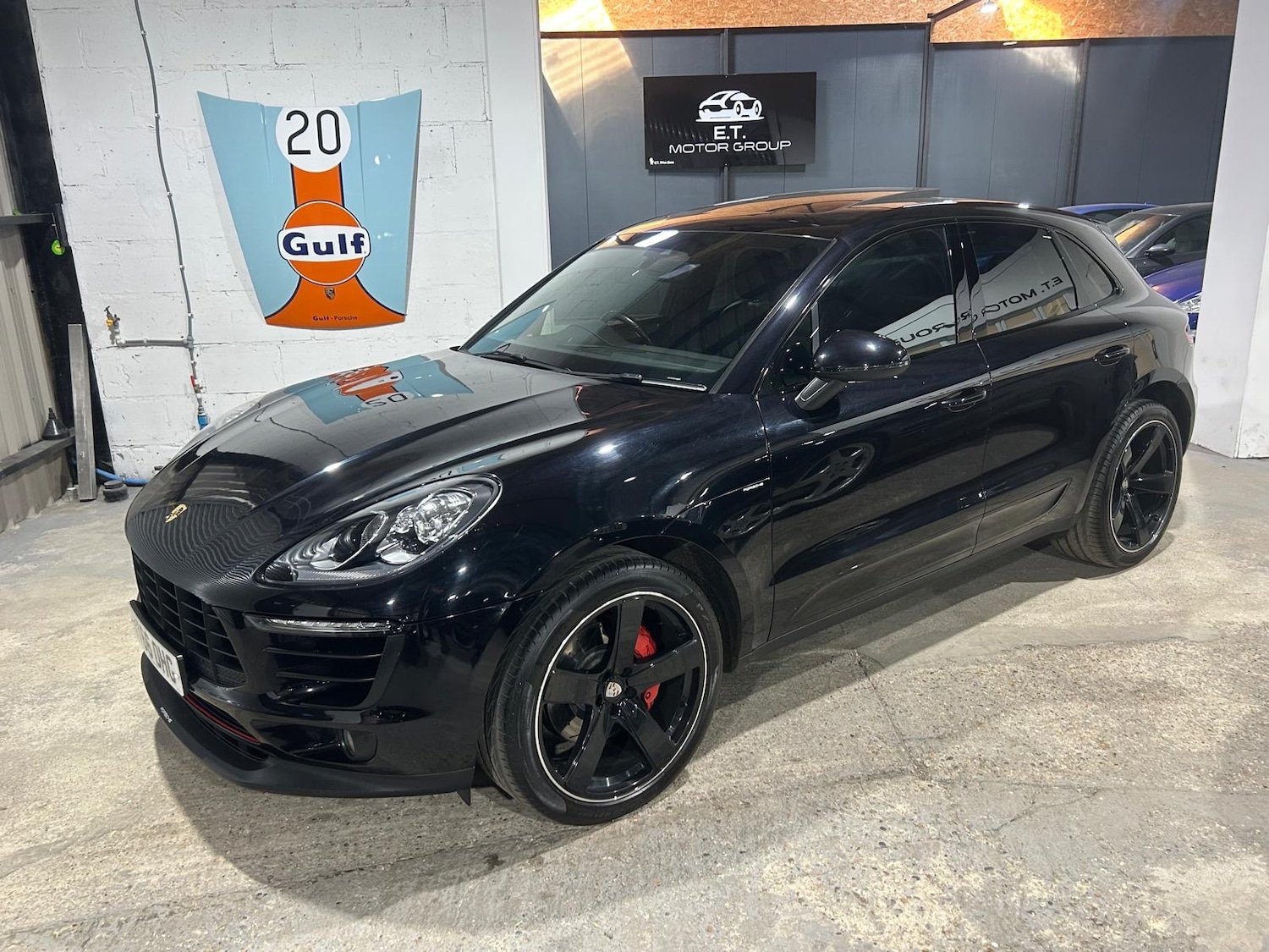 Used Porsche Macan 2016 for sale - 77974470: Photo 2