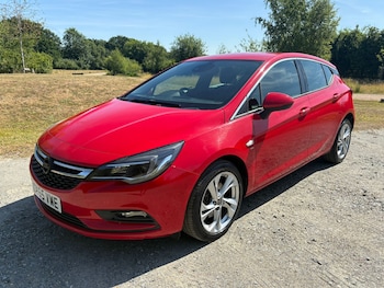 Used Vauxhall Astra 2015 for sale - 75203010: Photo