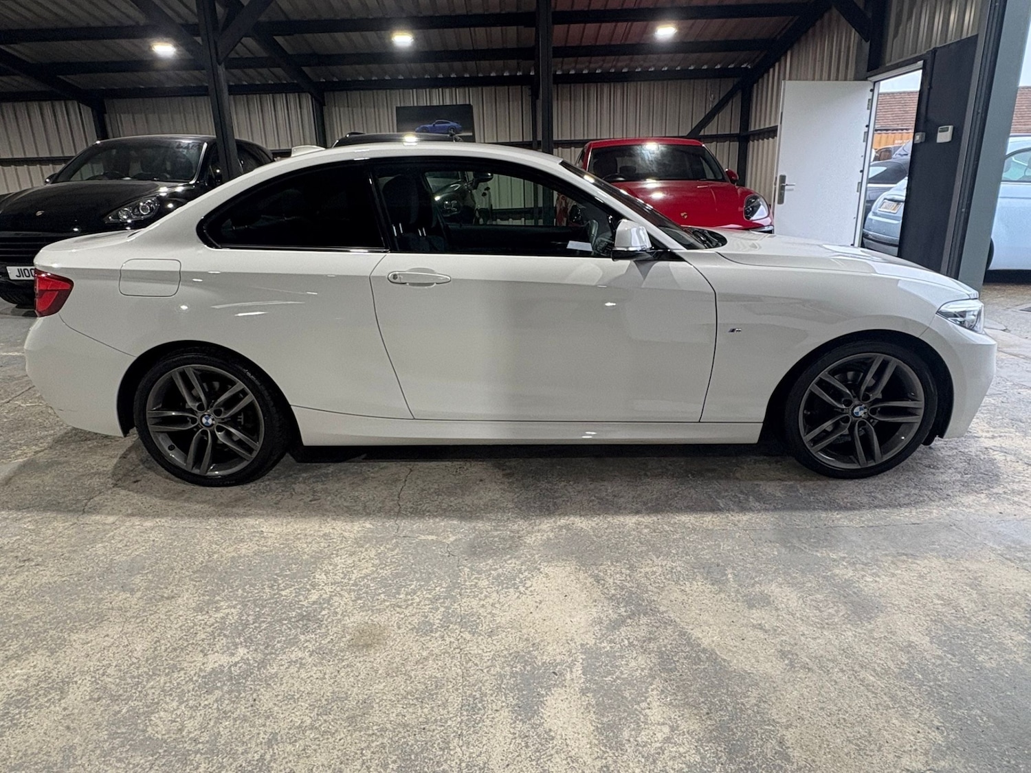 Used BMW 2 Series 2017 for sale - 76625892: Photo 7