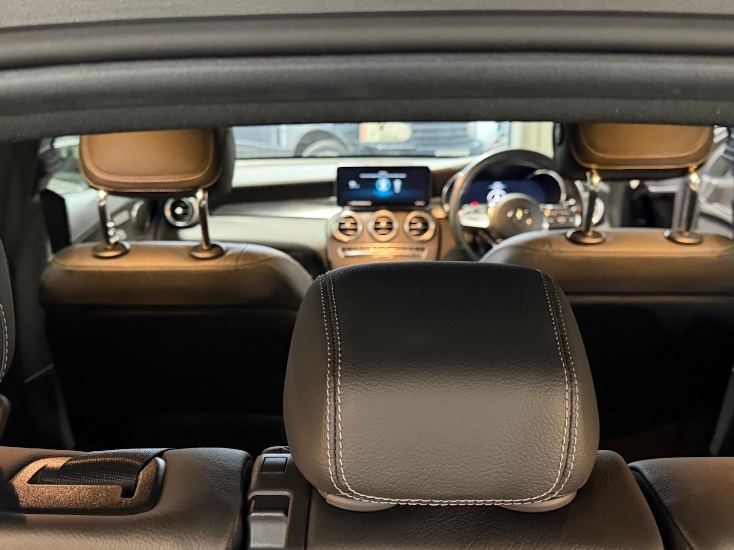 Used Mercedes-Benz GLC 2022 for sale - 77159622: Photo 9