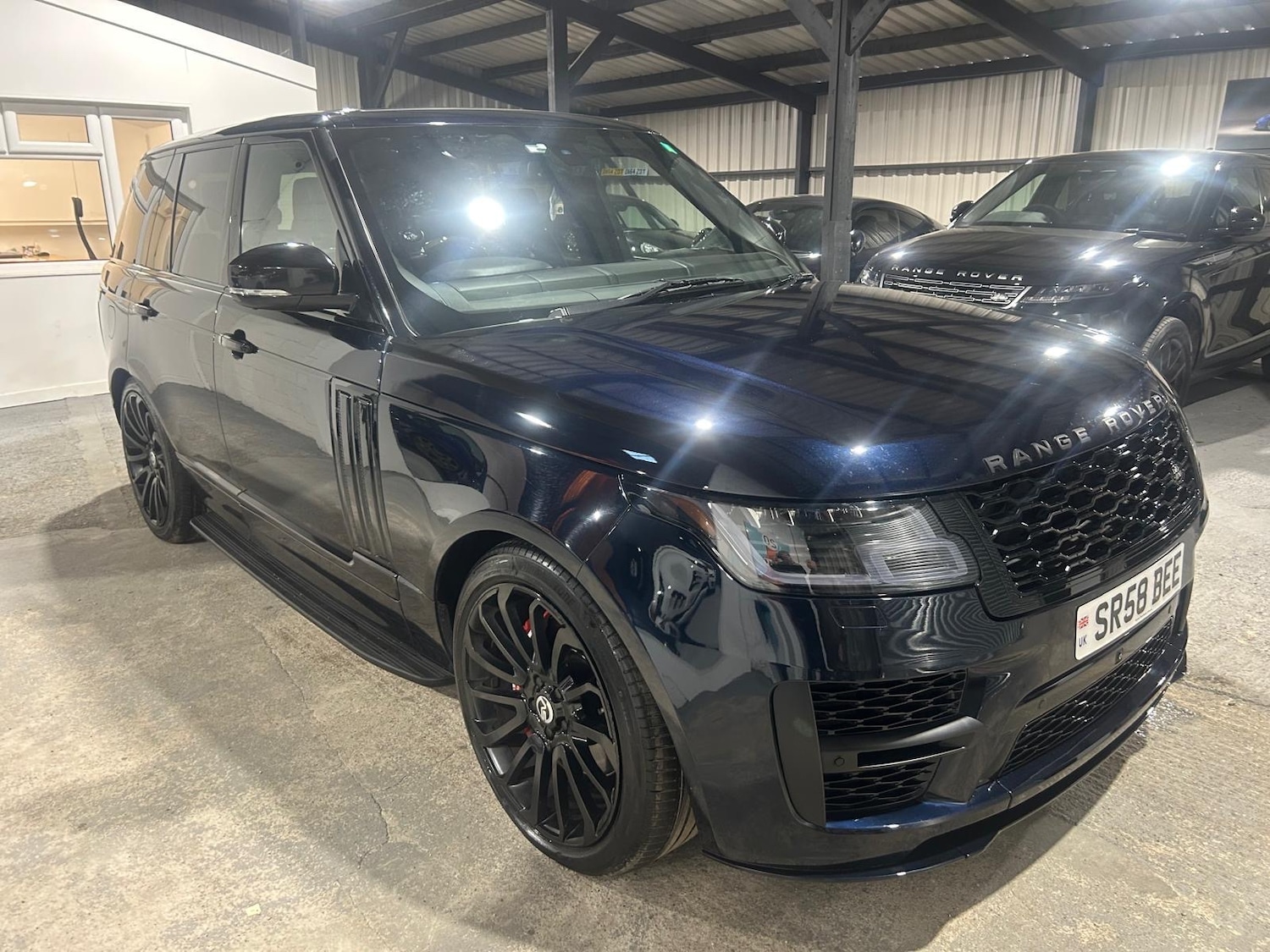 Used Land Rover Range Rover 2015 for sale - 76807963: Photo 2