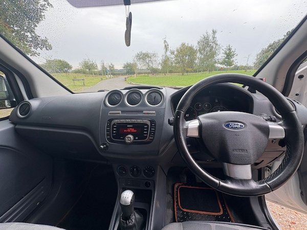 Used Ford Transit Connect 2012 for sale - 76129340: Photo 6