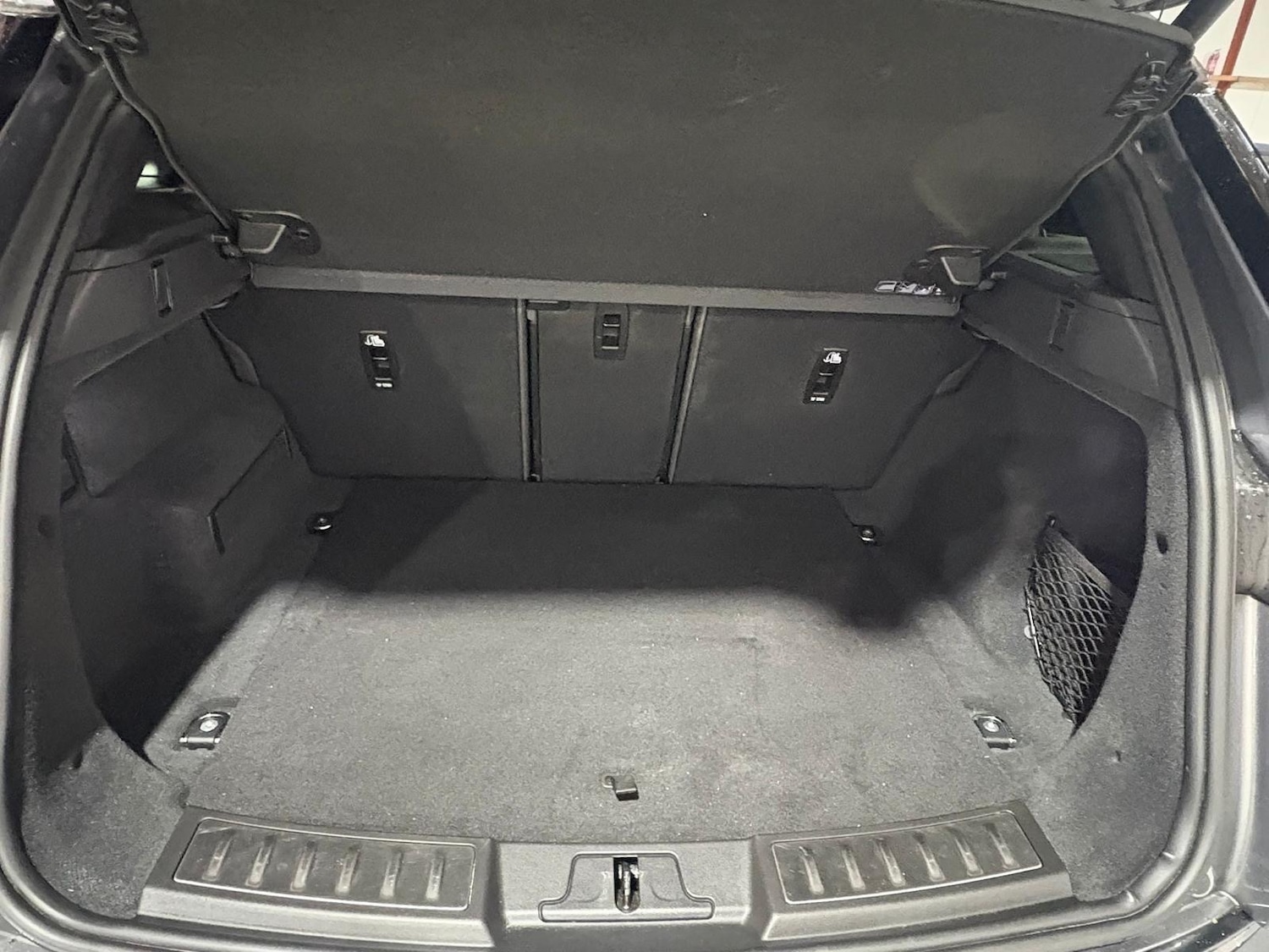 Used Land Rover Range Rover Evoque 2022 for sale - 76637401: Photo 9