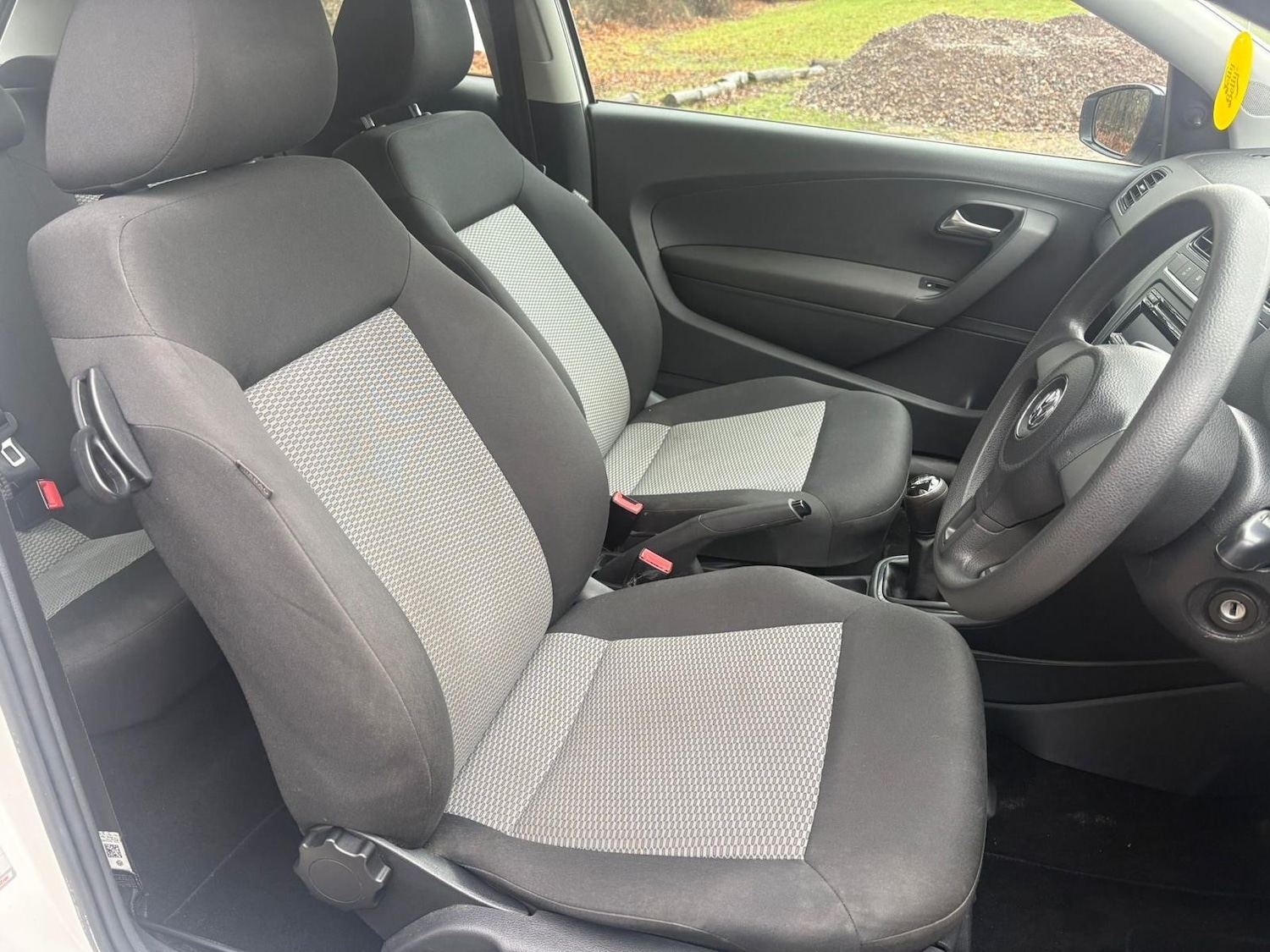 Used Volkswagen Polo 2012 for sale - 77221381: Photo 6