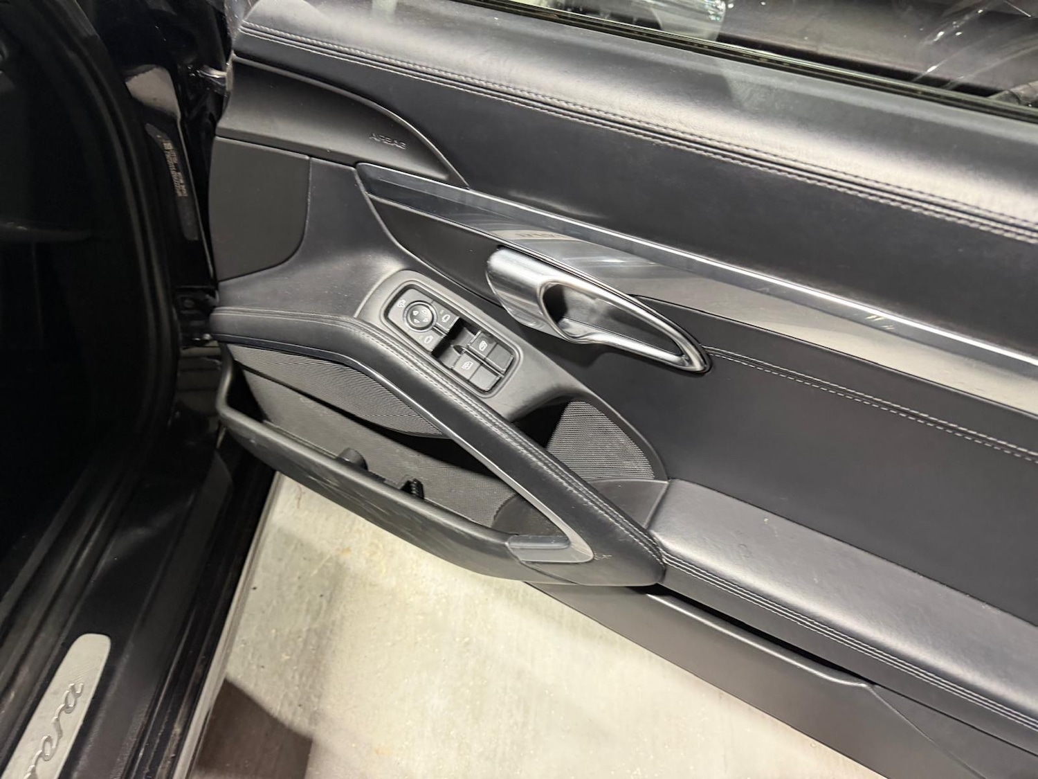 Used Porsche 911 2014 for sale - 76091098: Photo 26