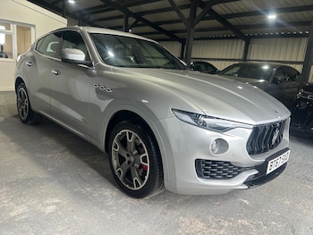 Used Maserati Levante 2017 for sale - 75501151: Photo